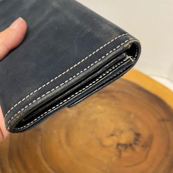 Fendi Marbled Buckled Wallet - Picture 9 of 12